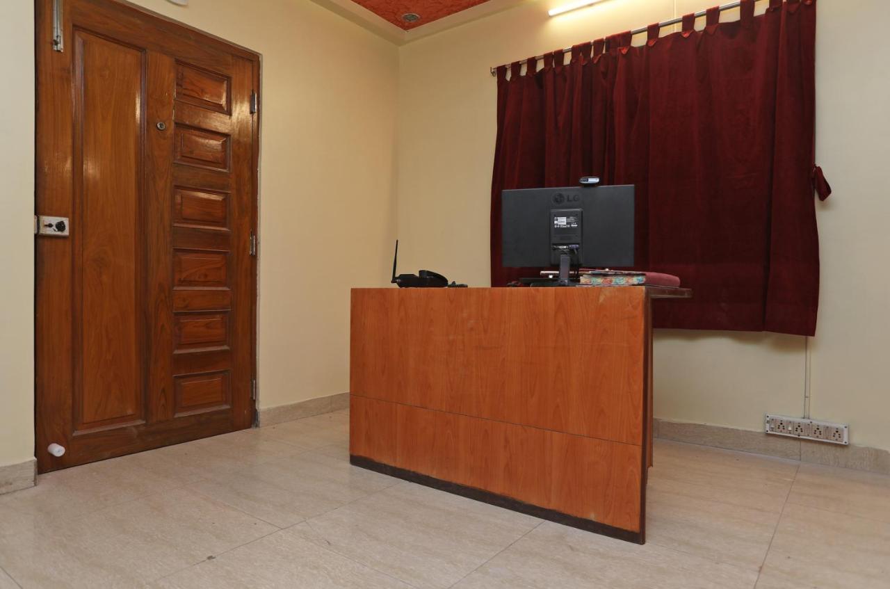 כלכותה Oyo 14818 Sudarshan Apartment מראה חיצוני תמונה