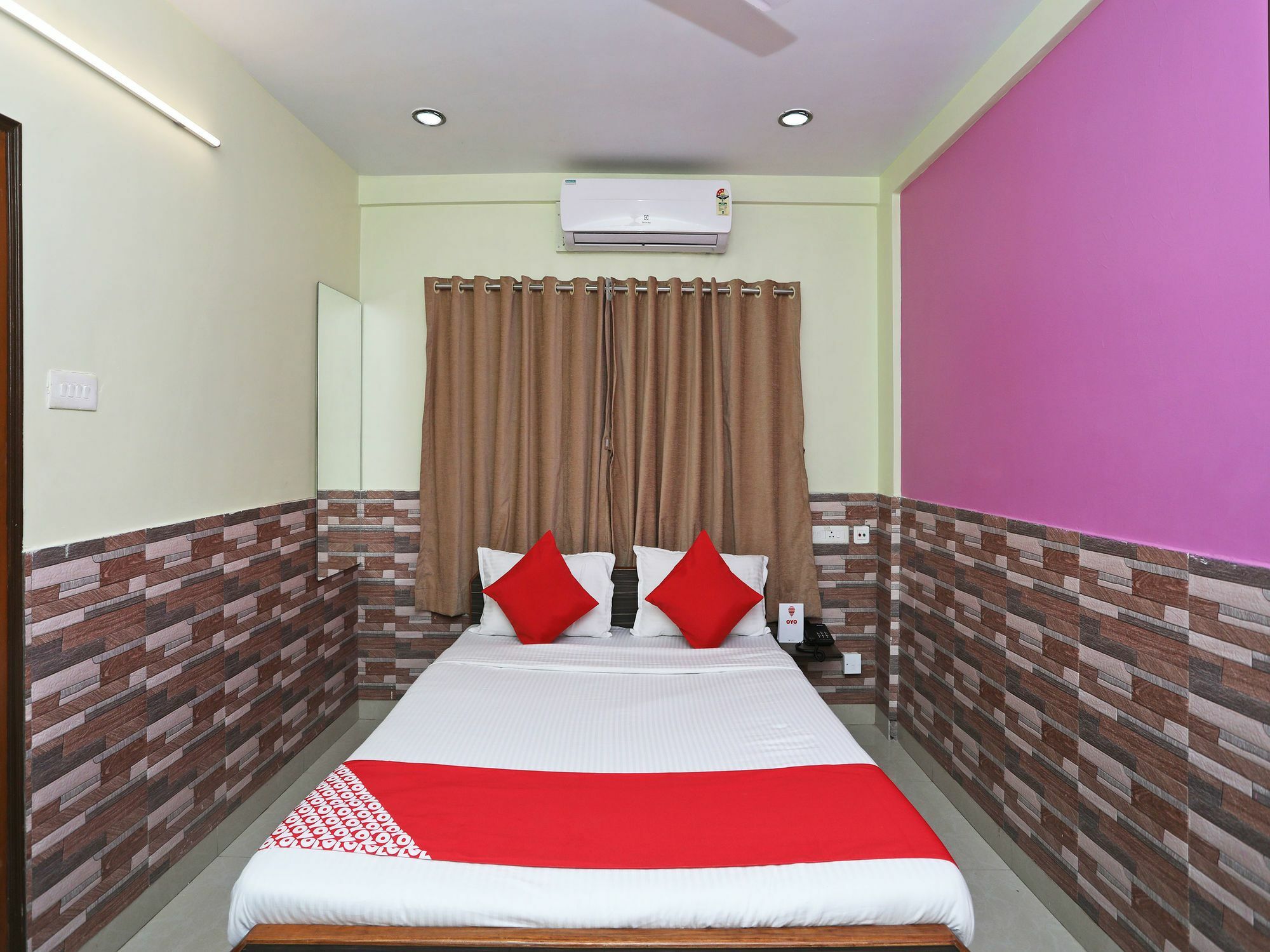 כלכותה Oyo 14818 Sudarshan Apartment מראה חיצוני תמונה